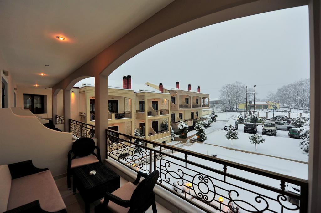 Káto Loutrákion Eliton Hotel & Spa חדר תמונה