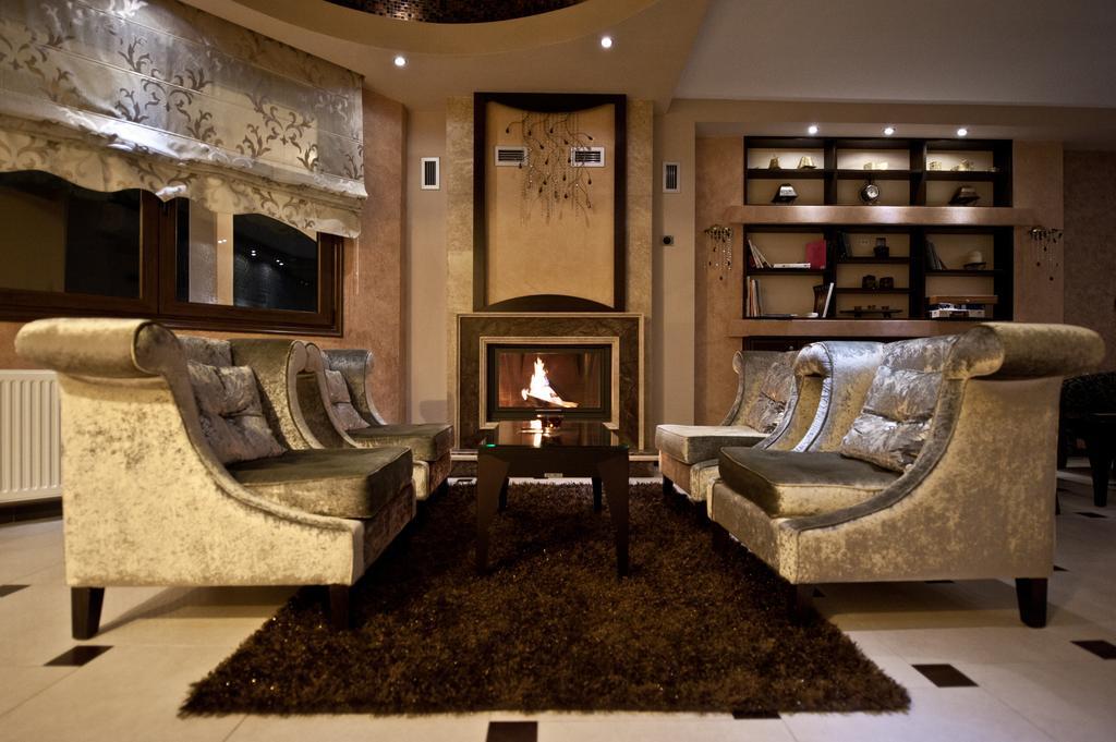 Káto Loutrákion Eliton Hotel & Spa מראה חיצוני תמונה